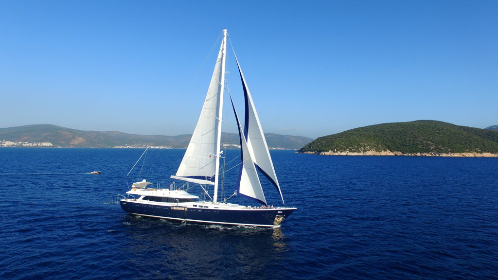 Luxury sailing yacht For Rent Turkey