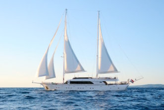 Sailing Yacht Love Story Croatia