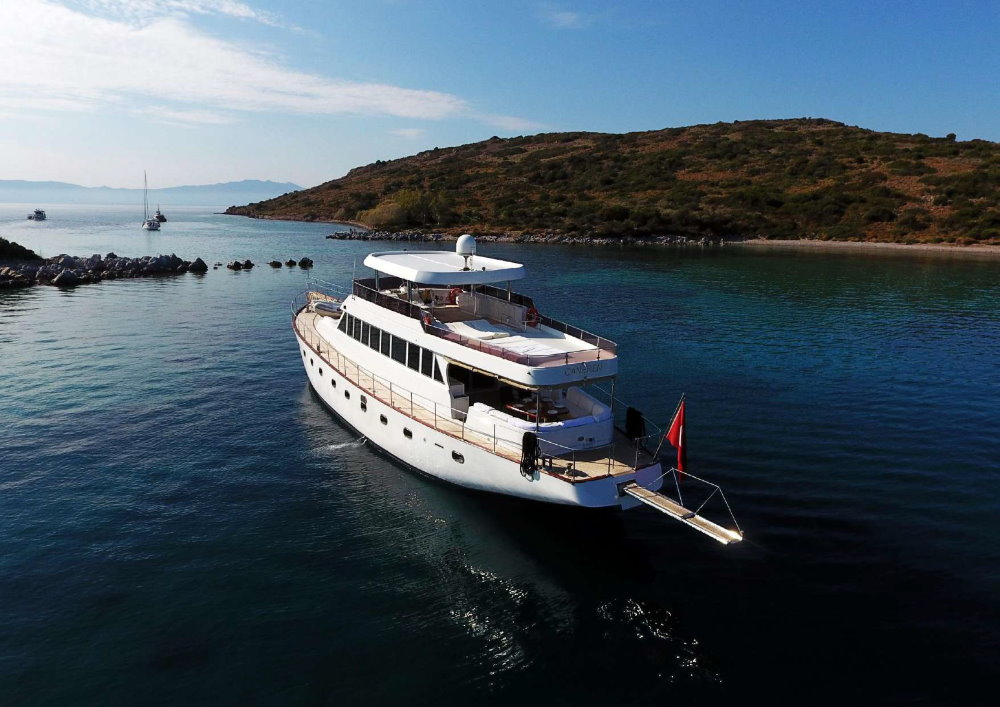 yacht a moteur a vendre Turquie