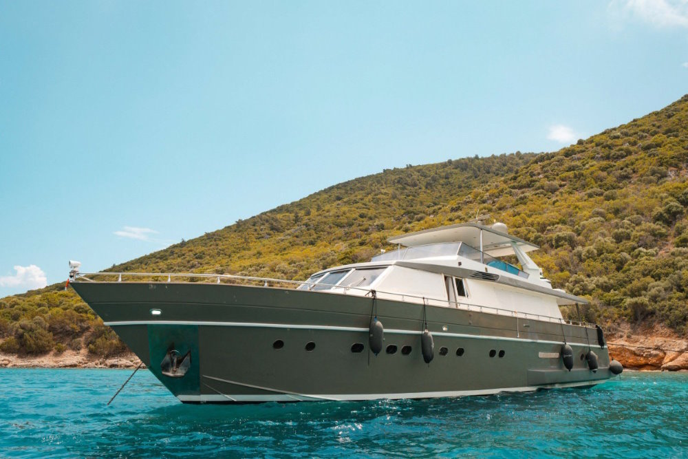 Motor Yacht for rent Bodrum