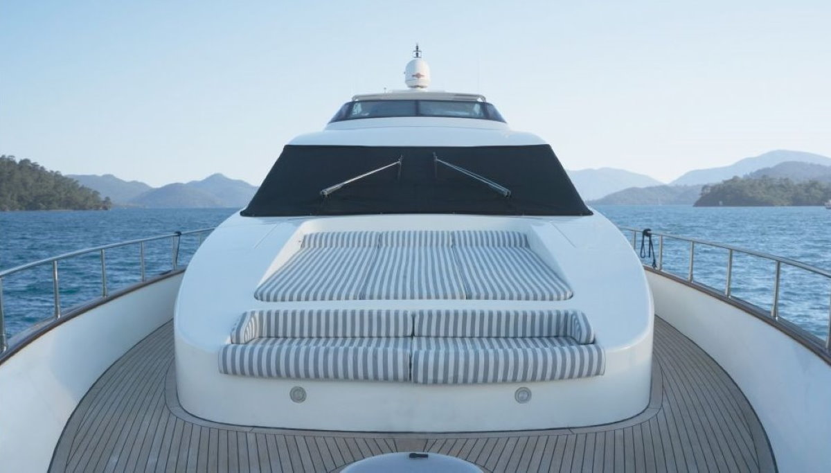 Rent Motor Yacht Azimut 85 Bodrum Turkey